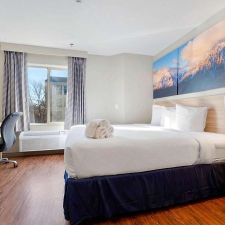 Days Inn By Wyndham Thornton Extérieur photo